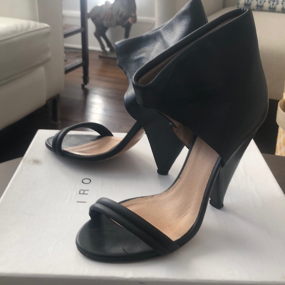 Iro open toe  black leather booties